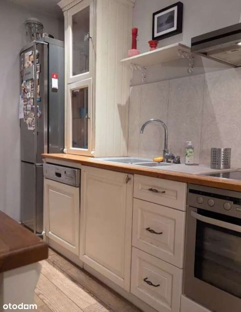 Atrakcyjne, przytulne 4-pokojowe na Bielanach-6