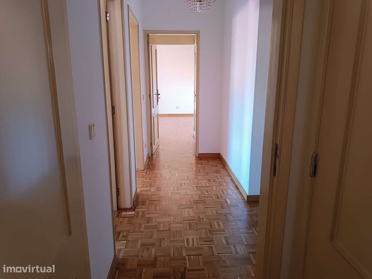 Apartamento T4 em Coimbra (Vale das Flores)-19