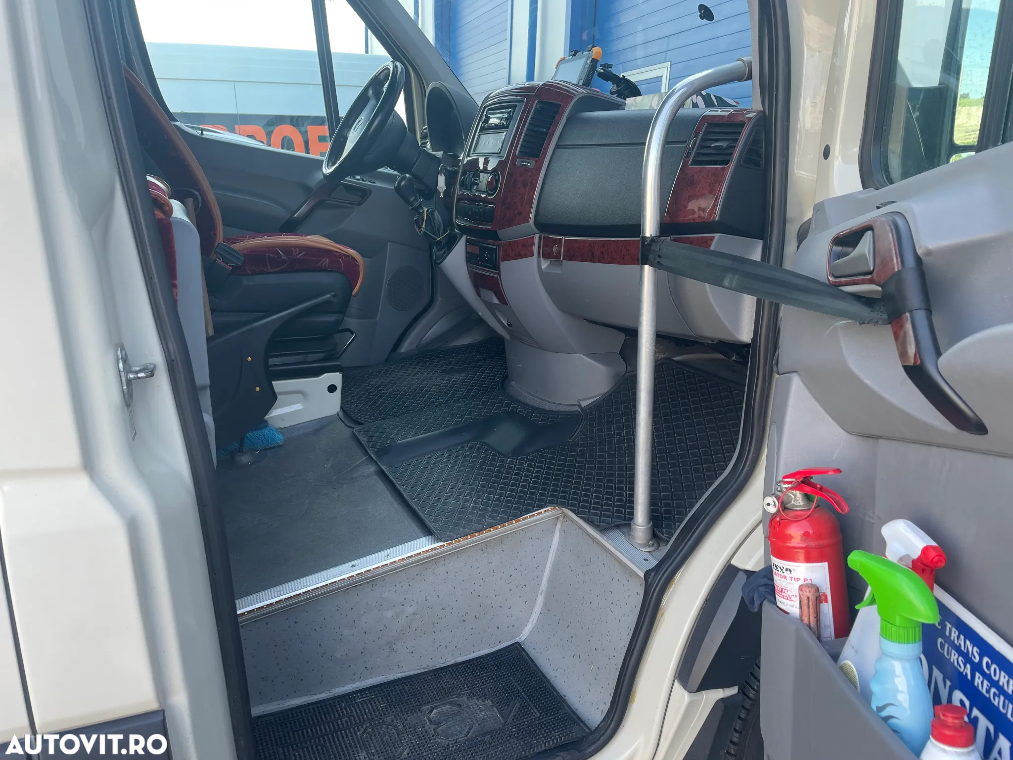 Mercedes-Benz Sprinter 519 CDI 19+1+1LOC - 19