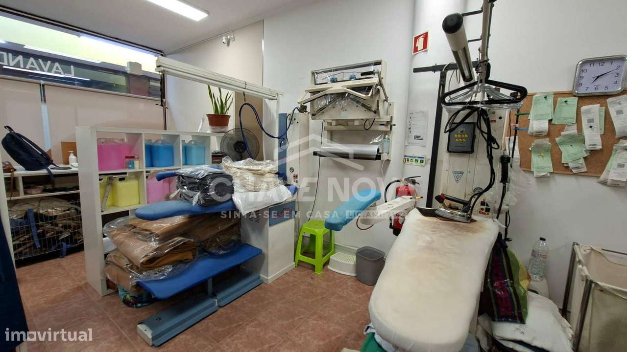 Trespasse de Lavandaria em Canidelo (4 Caminhos) - Grande imagem: 4/14