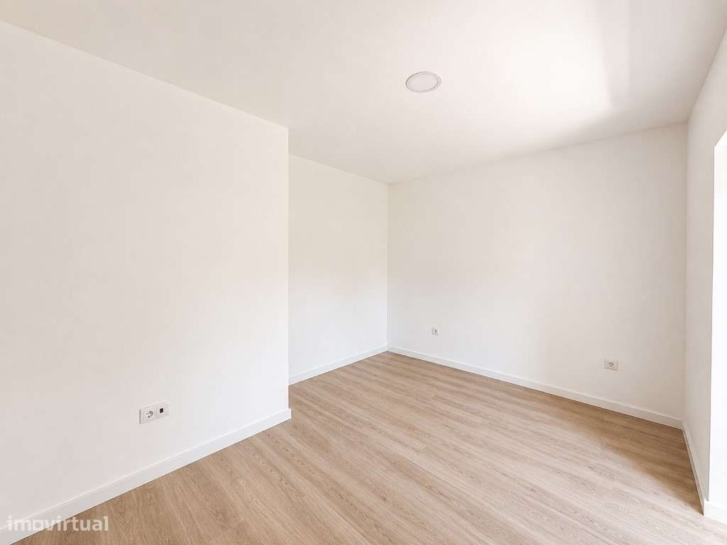 Refúgio D'Olival | Moradia T2+1 Totalmente Remodelada-10