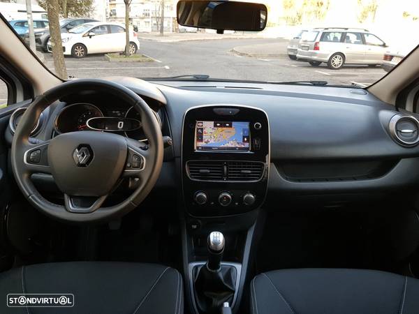 Renault Clio Sport Tourer 1.5 dCi Limited - 12