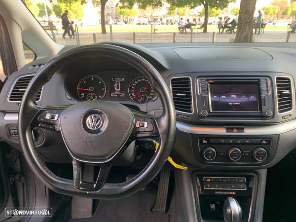 VW Sharan 2.0 TDI Confortline DSG - 35