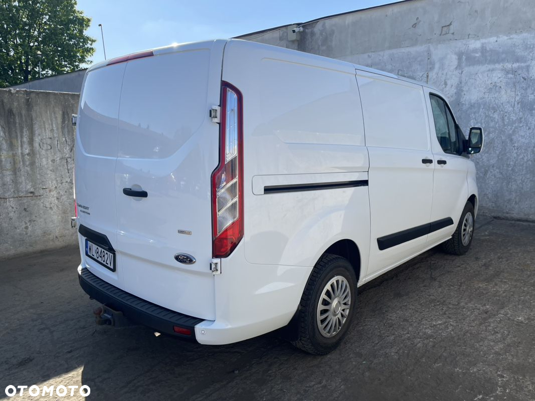 Ford Transit Custom - 4