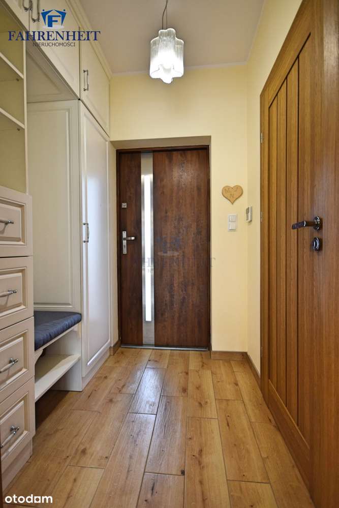 Fotowoltaika, Garaż, Wirtualny Spacer-11