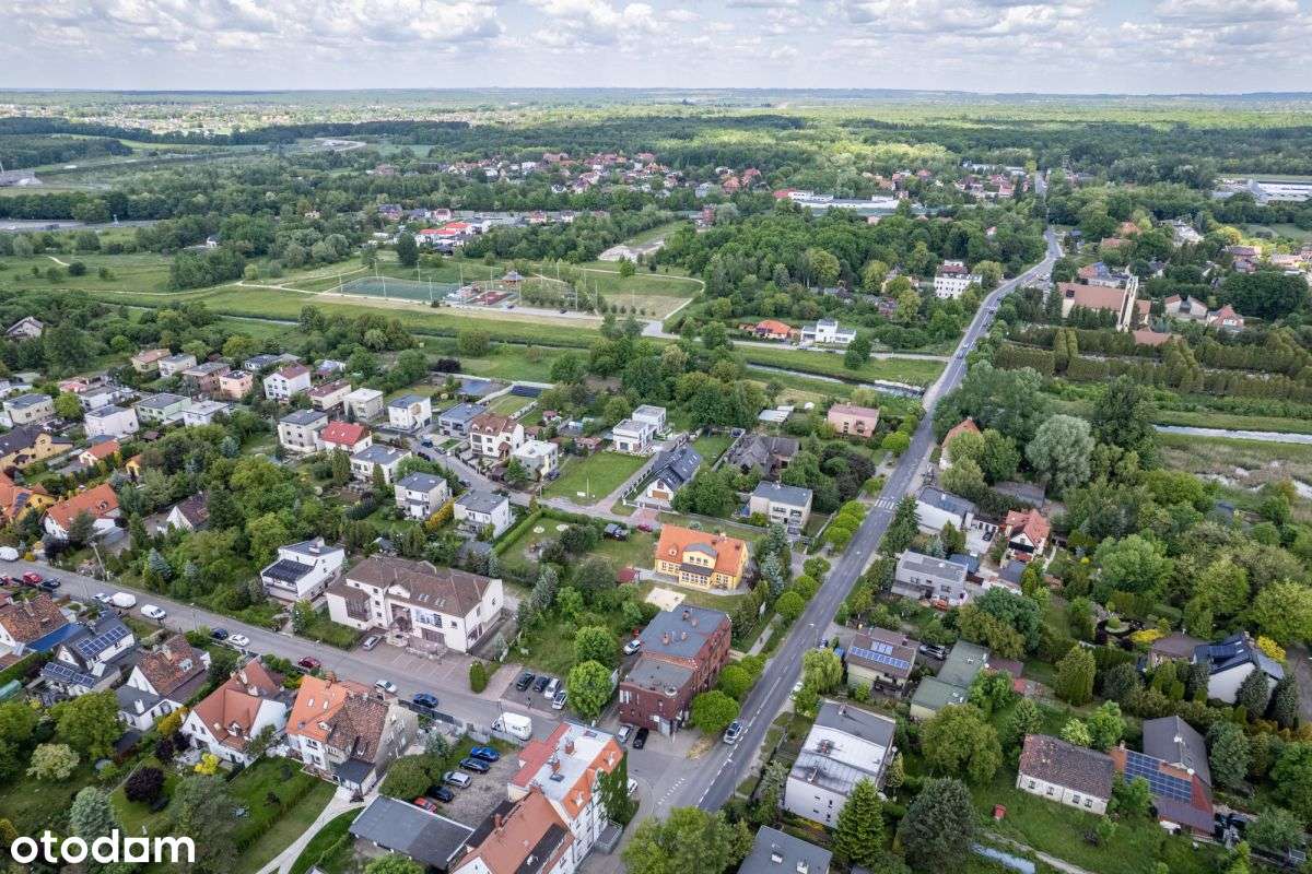 Dwupoziomowy budynek usługowy z piękną elewacją! - Pełny obrazek: 4/4