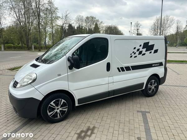 Opel Vivaro - 19