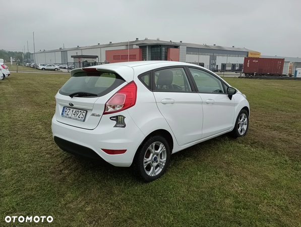 Ford Fiesta 1.5 TDCi Silver X Plus - 5