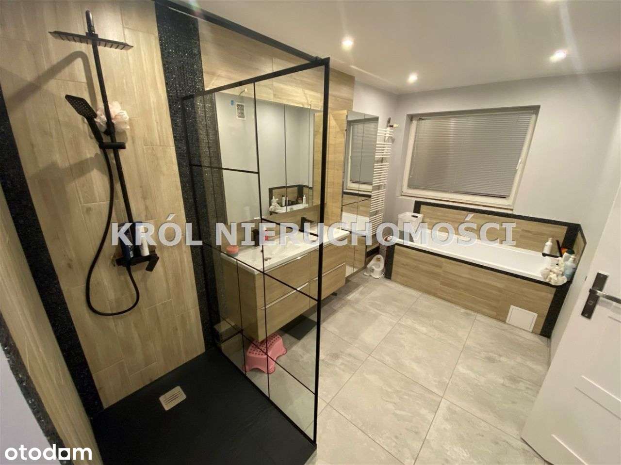 Dom Do Zamieszkania W Centrum! -3