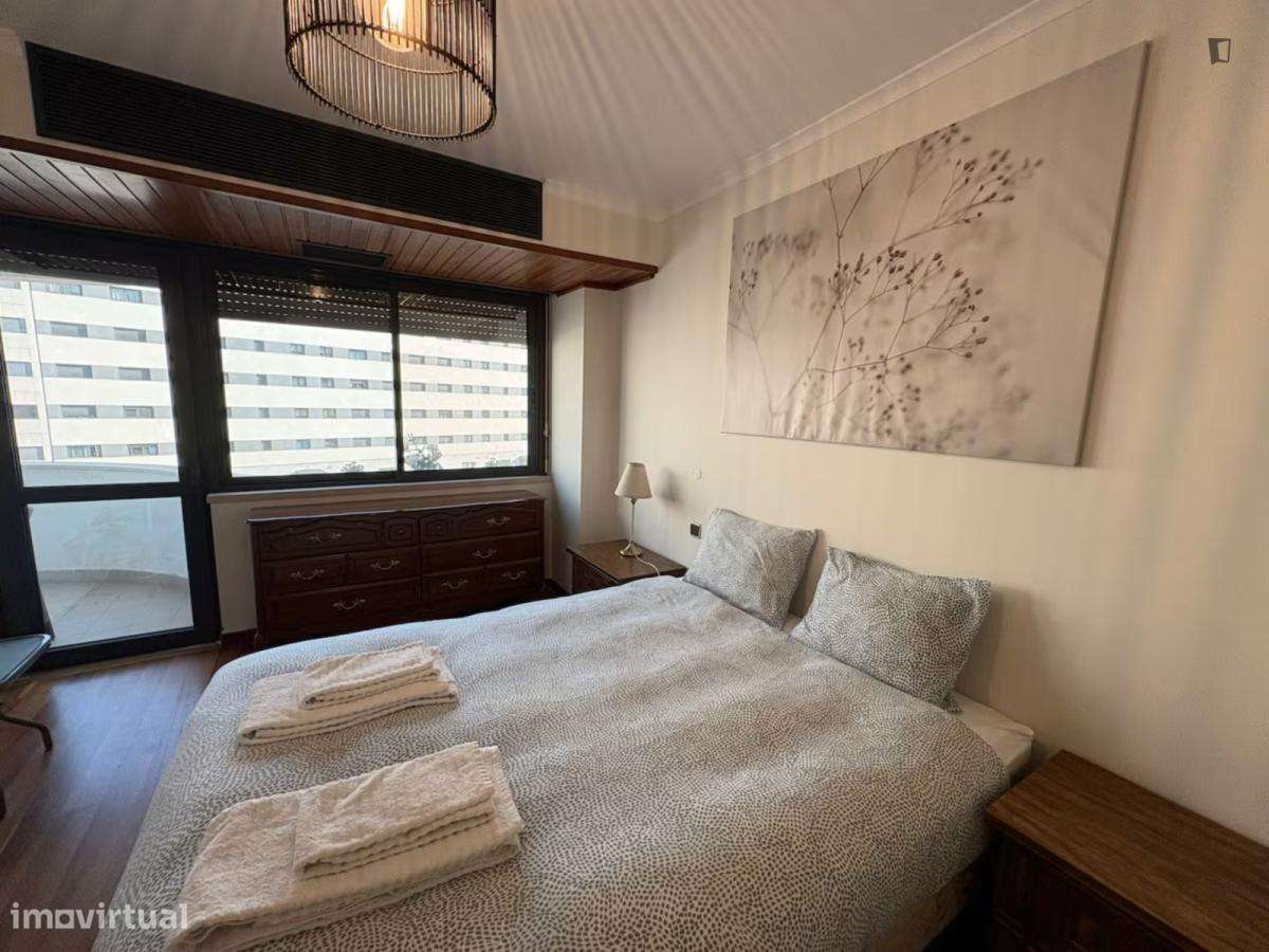 Apartamento com 2 quartos - localizado em Parque das Nações Lisbon - Grande imagem: 3/9