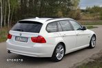BMW Seria 3 318d Luxury Line - 14