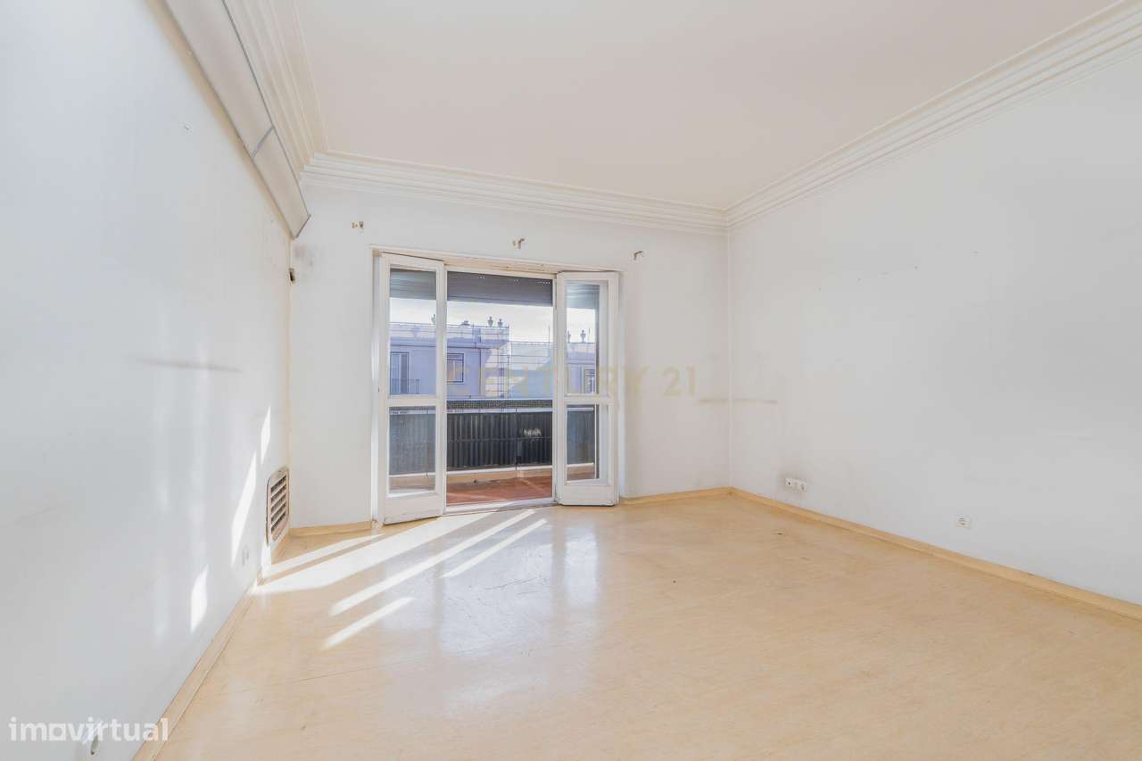 Escritório / Habitação para Arrendar – No centro de Lisboa, junto ao m - Grande imagem: 5/26