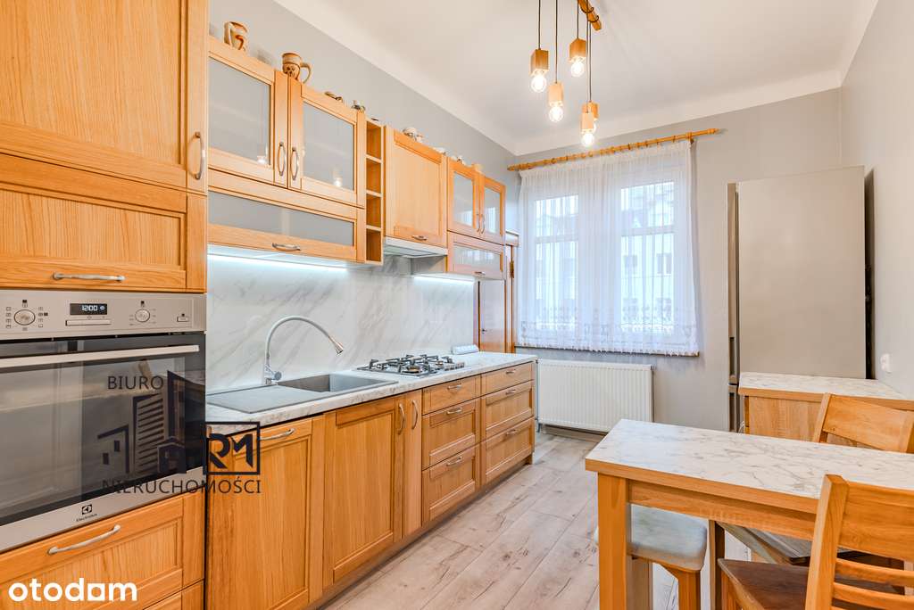 103 m² z garażem w klimatycznej kamienicy-12