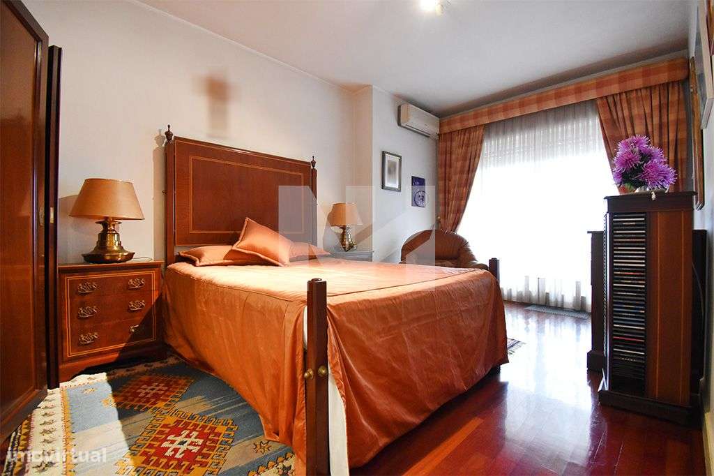 Apartamento T4 | Duplex | Centro | Santo Tirso-23