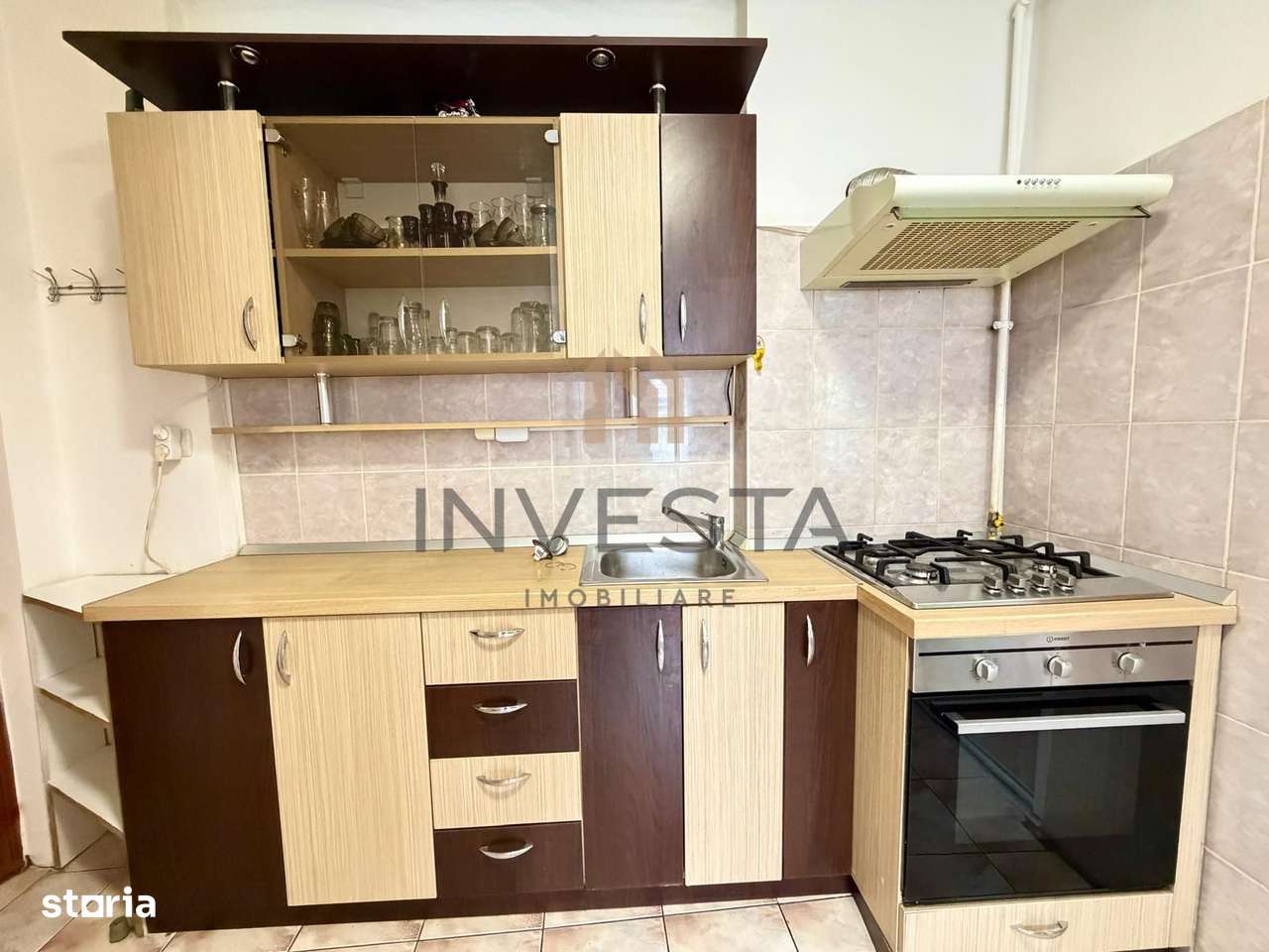 De vanzare apartament cu 1 camera pe strada Bucuresti ! - Imagine principală: 3/8