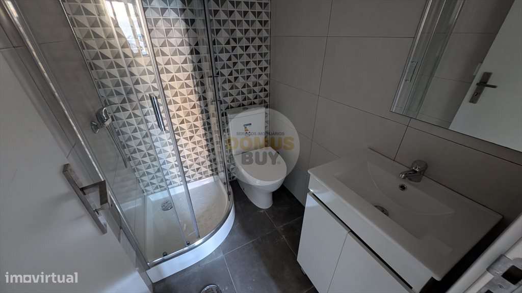 MORADIA TÉRREA T3 | SUITE | 2 WCS - BAIXA DA BANHEIRA-7