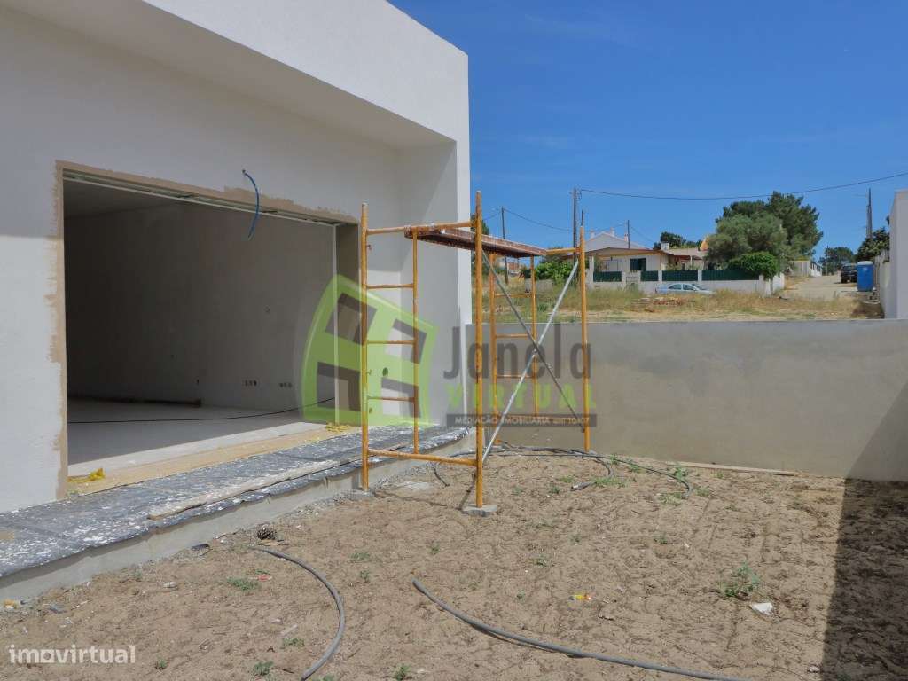 Moradia T3 Isolada | Pinhal do General-26