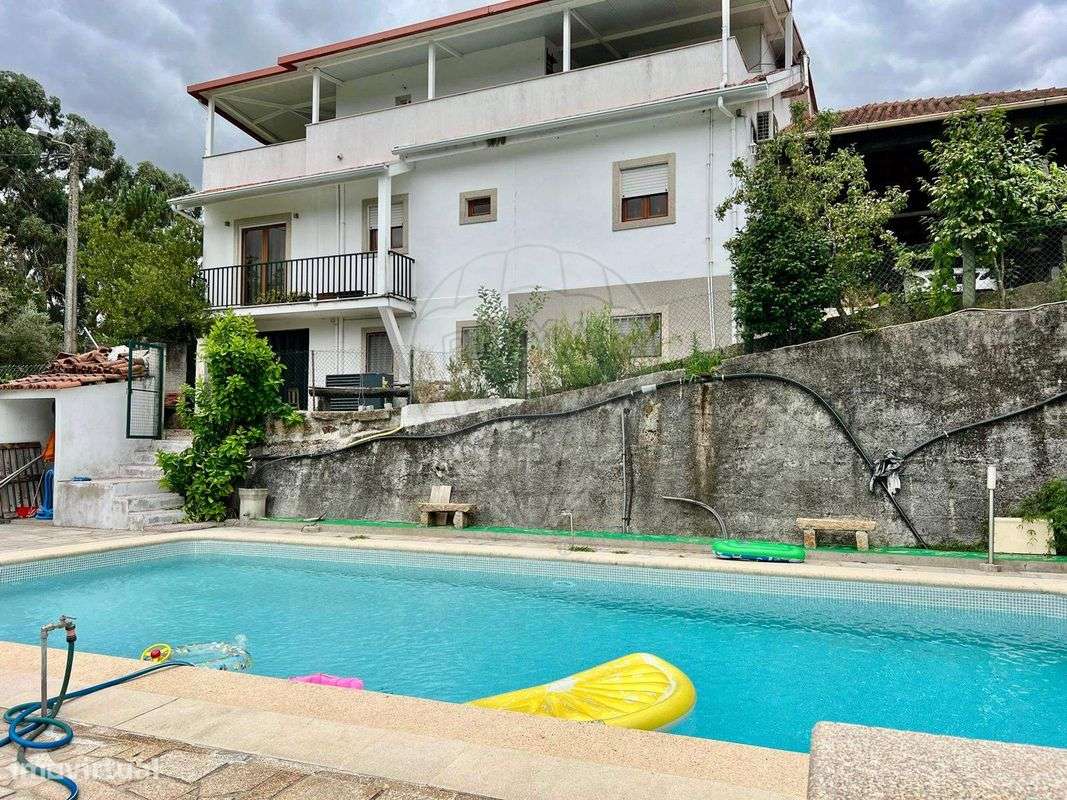 Moradia T6 para venda - Grande imagem: 2/42