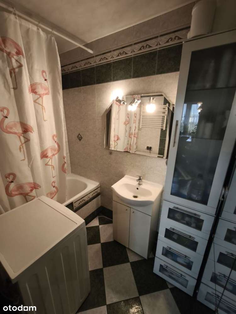 Sprzedam mieszkanie 4 pokojowe na Os. Sobieskiego-12