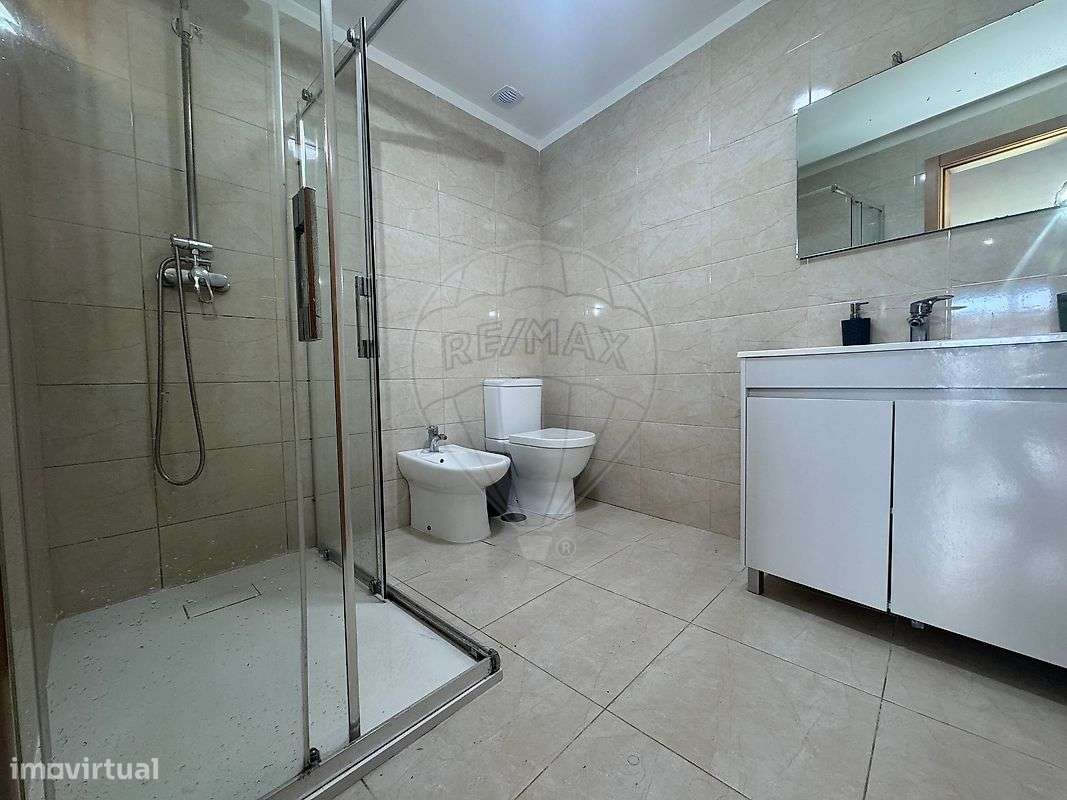 Moradia T2 para venda-13