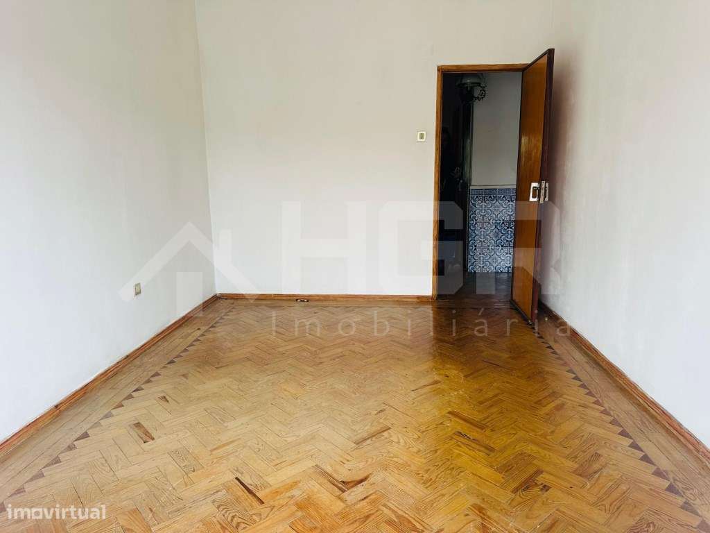 T2 | 2° ANDAR COM 2 FRENTES | VARANDA | BOAS ÁREAS | LOCALIZAÇÃO CE...-12