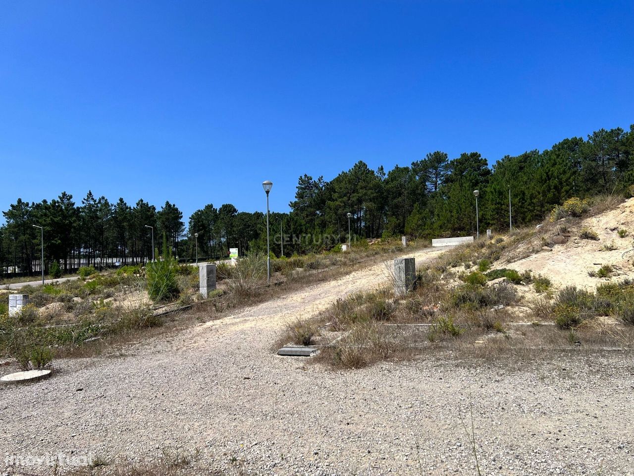 Terreno urbano localizada na quinta do marchante