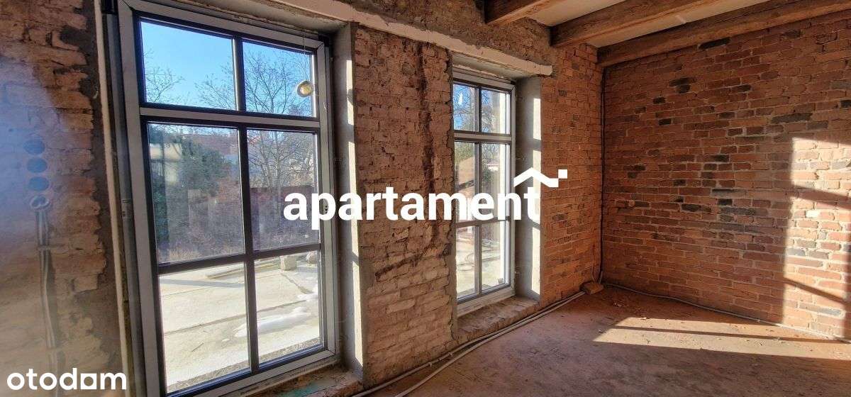 Duży dom na ul. Morelowej, 3 piętra, duża działka - Pełny obrazek: 1/16