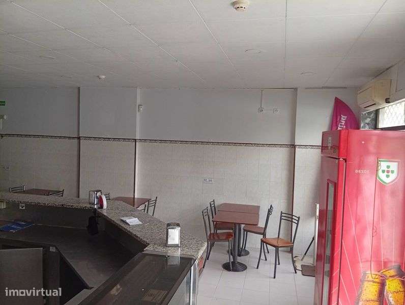 Snack bar totalmente equipado e bem localizado. - Grande imagem: 5/12