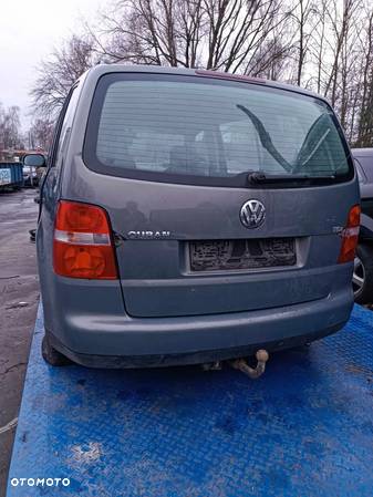 Części-Volkswagen Touran 2004r. 1,9 diesel - 3