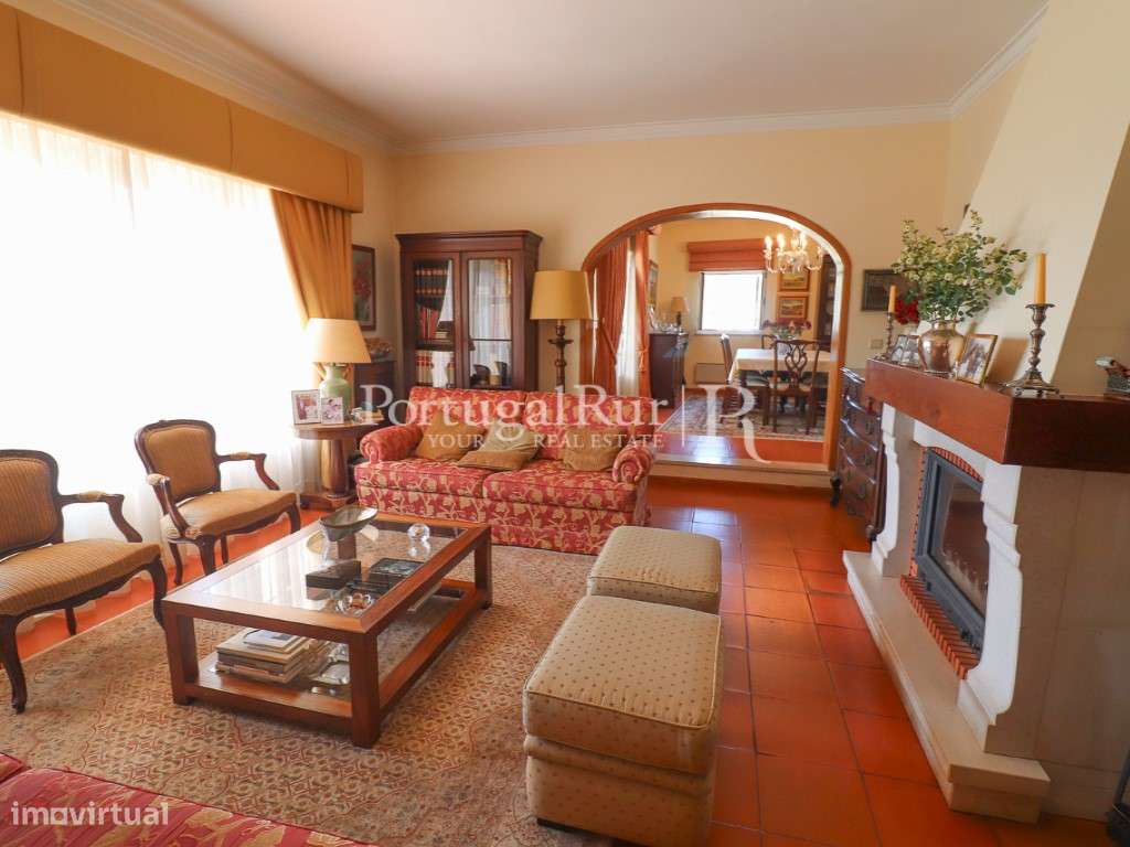 Quintinha com várias habitações em Vila Franca de Xira-14