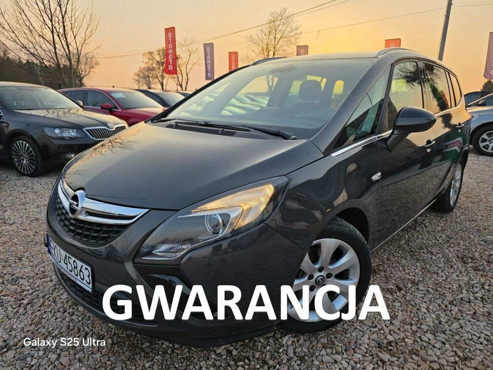 Opel Zafira C 1.4 T Cosmo 2012