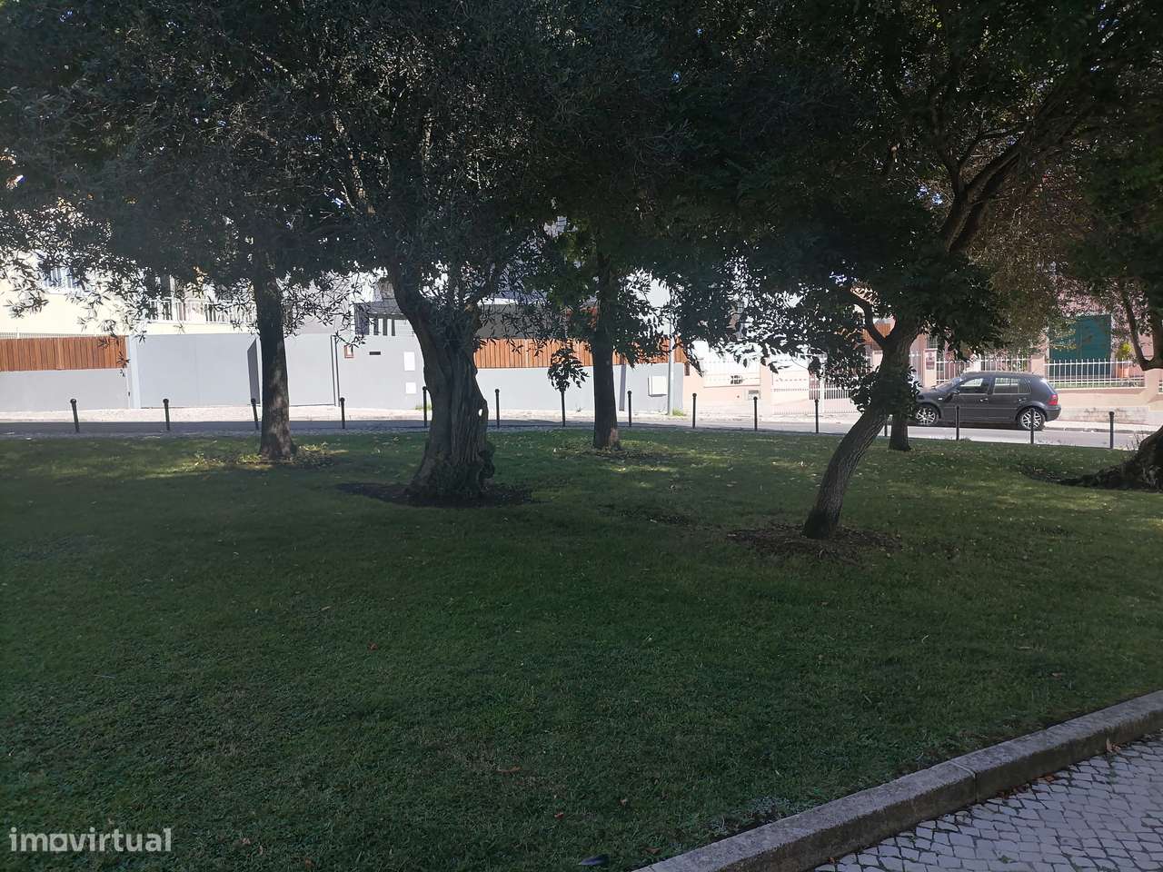 T3 Oeiras, Centro de Queijas, Parqueamento e Arrecadação.-53