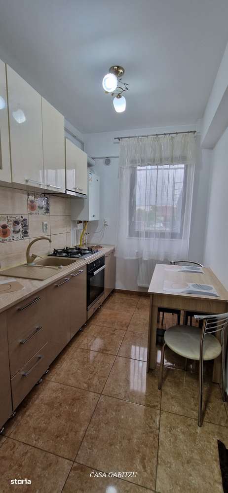 Apartament 2 camere, decomandat, bloc nou, parcare, gradina, - Imagine principală: 4/12