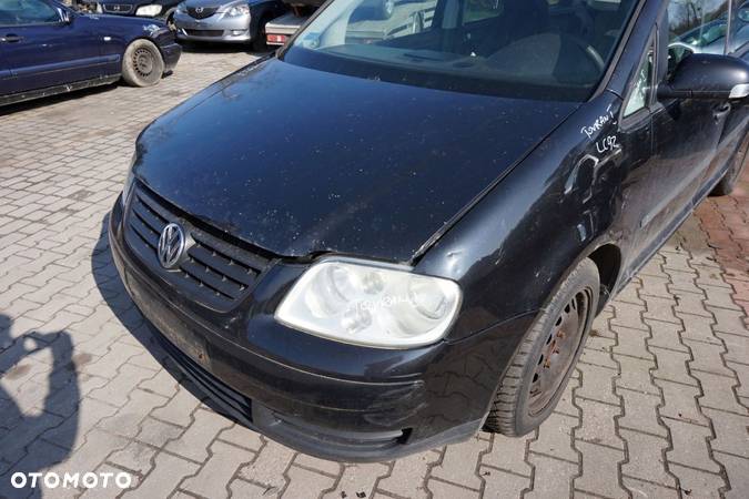 MASKA ZDERZAK BŁOTNIKI LAMPY TOURAN I 1T LC9Z  VOLKSWAGEN 2003-2006 CZARNY PRZÓD KOMPLETNY - 4