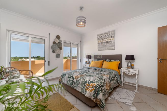 Moradia Isolada T3 com Jardim e Garagem em Bernardinheiro, Tavira-18