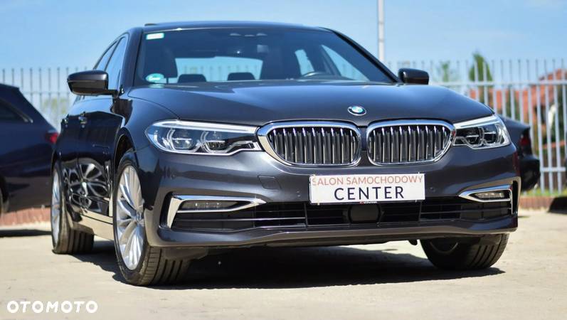 BMW Seria 5 530e iPerformance Luxury Line - 39