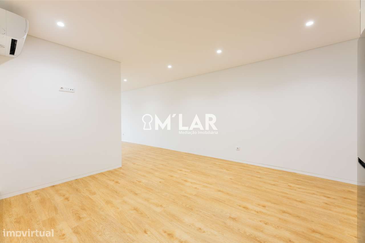 Apartamento T3 com piscina, Novo, no Centro de Vila Verde-23