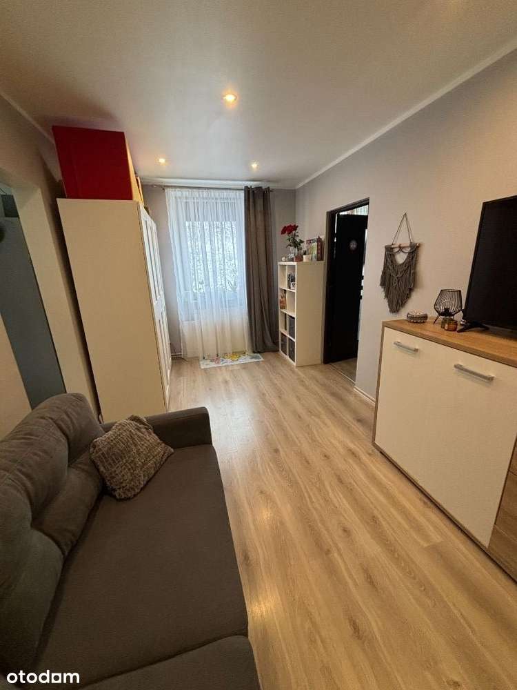 Dwa pokoje - Nowe Miasto - umeblowane - Pełny obrazek: 3/9