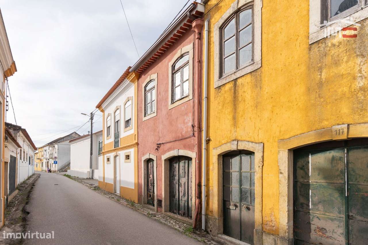 Moradia T2 com Projeto Aprovado em TOMAR já com telhado novo e isol...-20