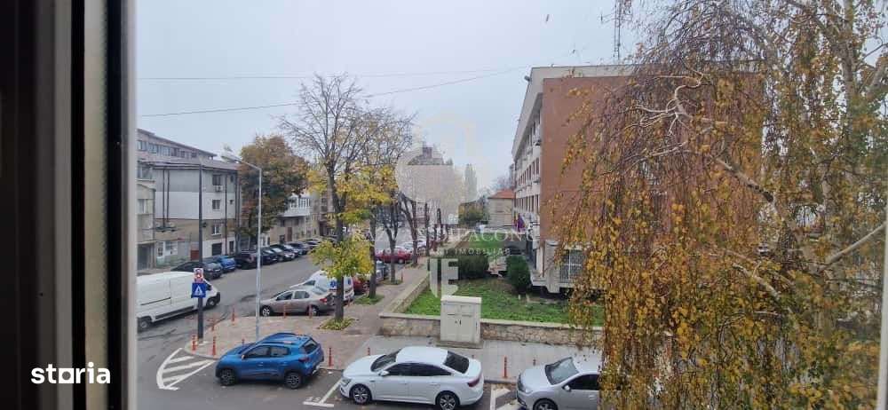 UNIC IN CENTRUL ORASULUI!! DOAR -1363$ per mp-3