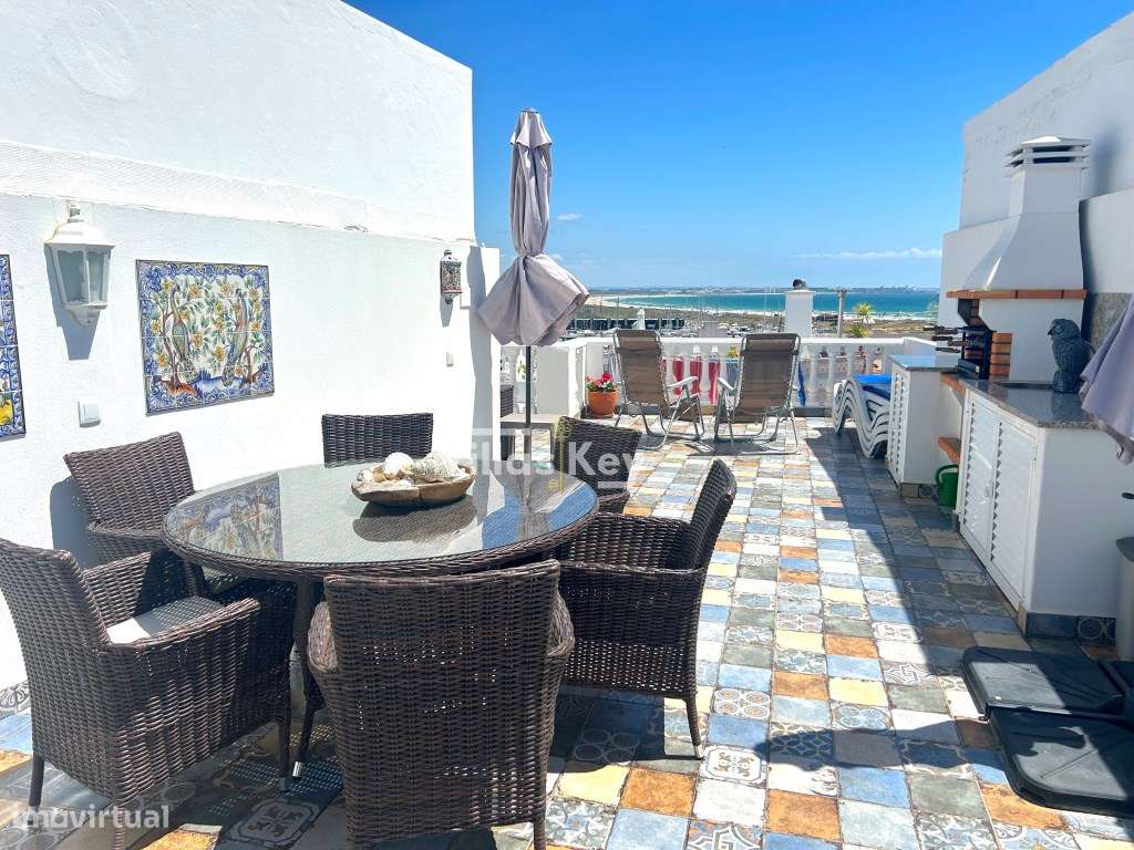 Vivenda no centro histórico de Lagos com terraço e vista mar - Grande imagem: 3/48