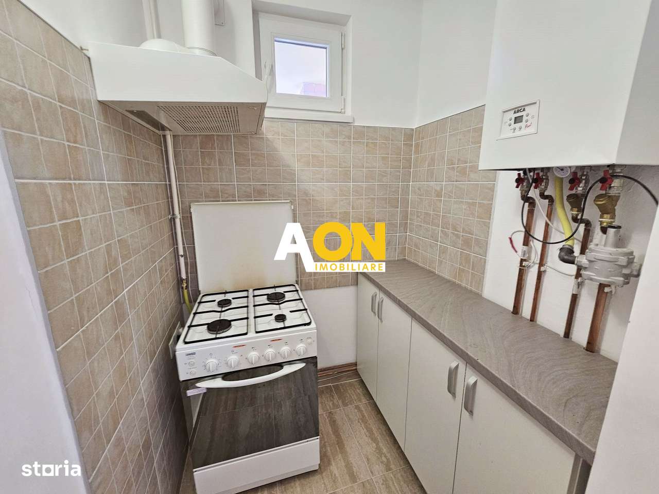 Apartament 3 camere, etaj 2, zona ultracentrala - Imagine principală: 5/13