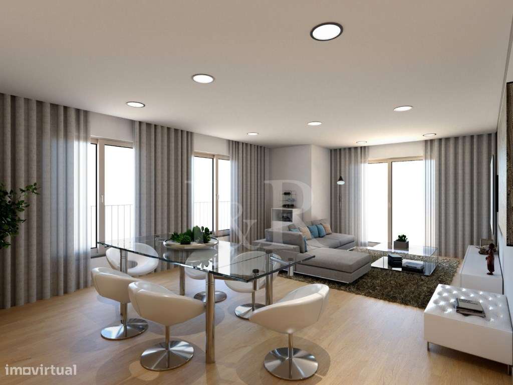 Apartamento T3+1 duplex com terraços e estacionamento em box, Montijo - Grande imagem: 2/31