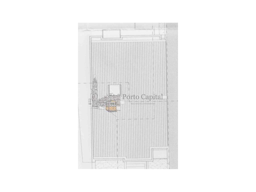 Lote com viabilidade de construção de Moradia T4 de 3 frentes em Sã... - Grande imagem: 3/5