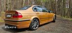 BMW Seria 3 323i - 5