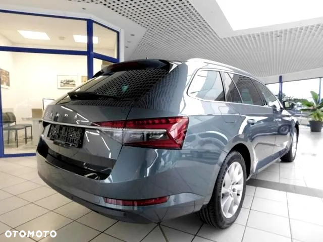 Skoda Superb 1.5 TSI Ambition DSG - 3