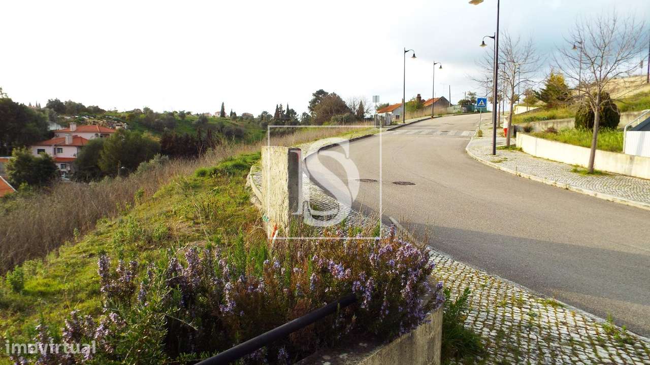 Terreno  Venda em Tomar (São João Baptista) e Santa Maria dos Olivais,-8