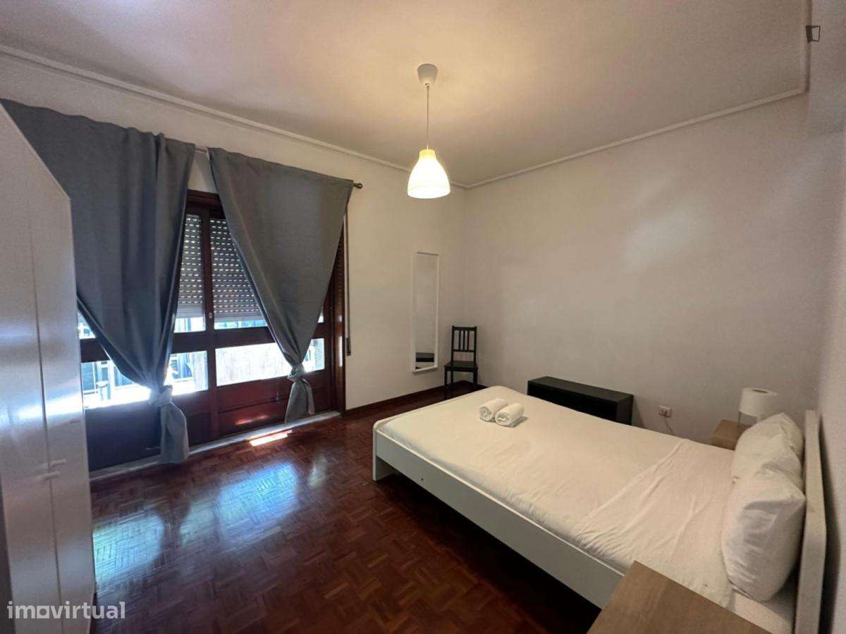 Apartamento com 2 quartos - localizado em Massarelos Porto - Grande imagem: 5/6