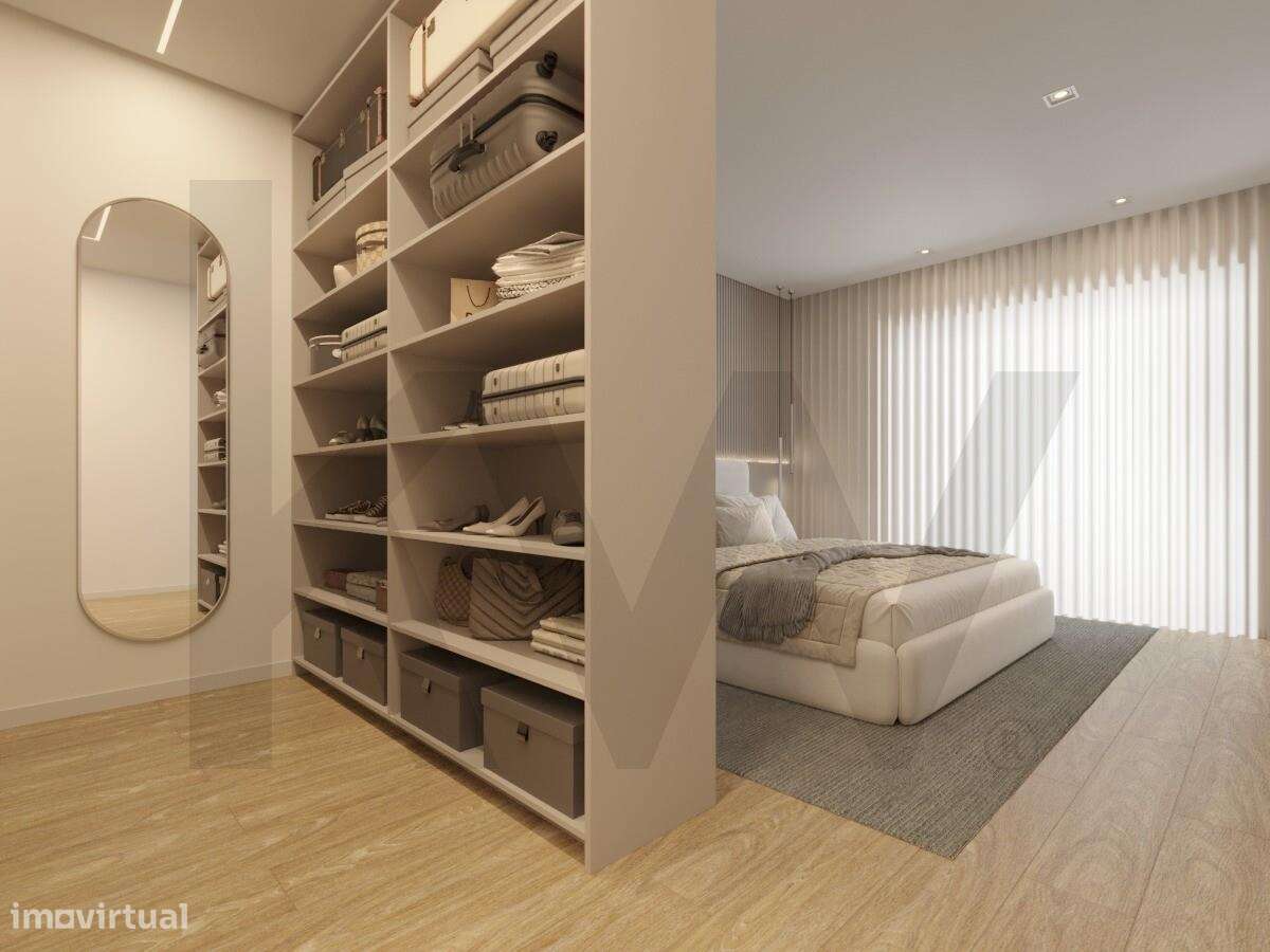 T2 espaçoso com 184,32m2 de área bruta com piscina no terraço, na Bemp-29