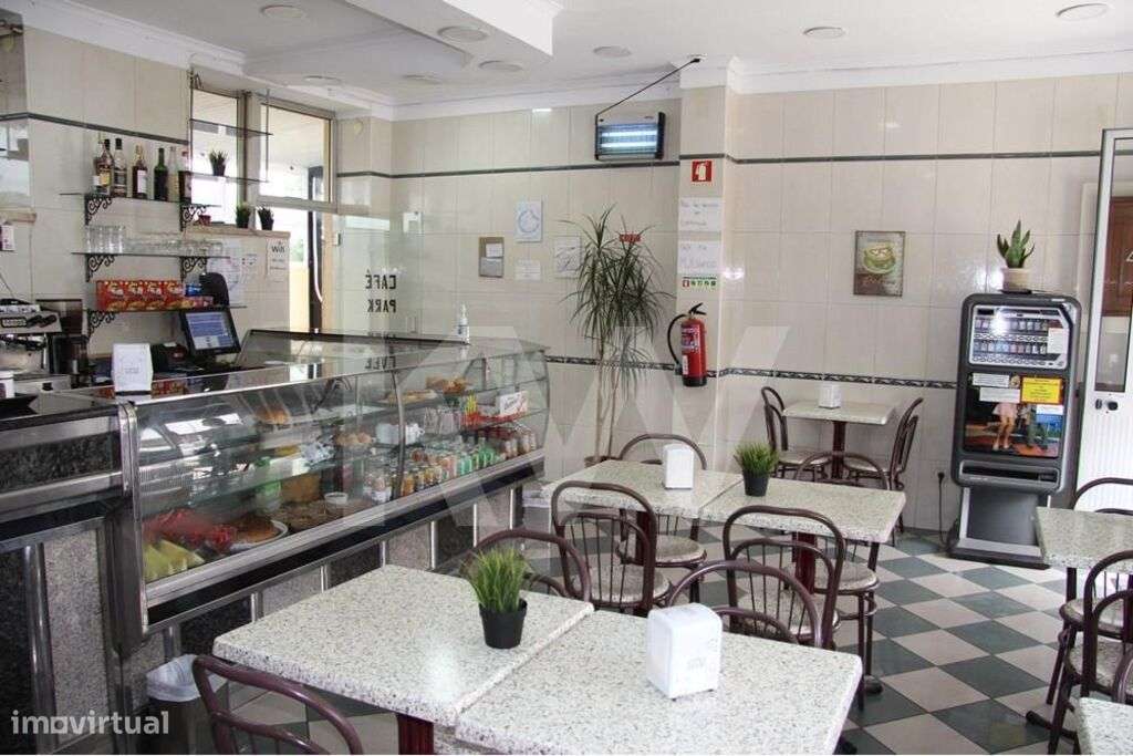 CAFÉ / RESTAURANTE - QUELUZ DE BAIXO - BARCARENA - Grande imagem: 4/11